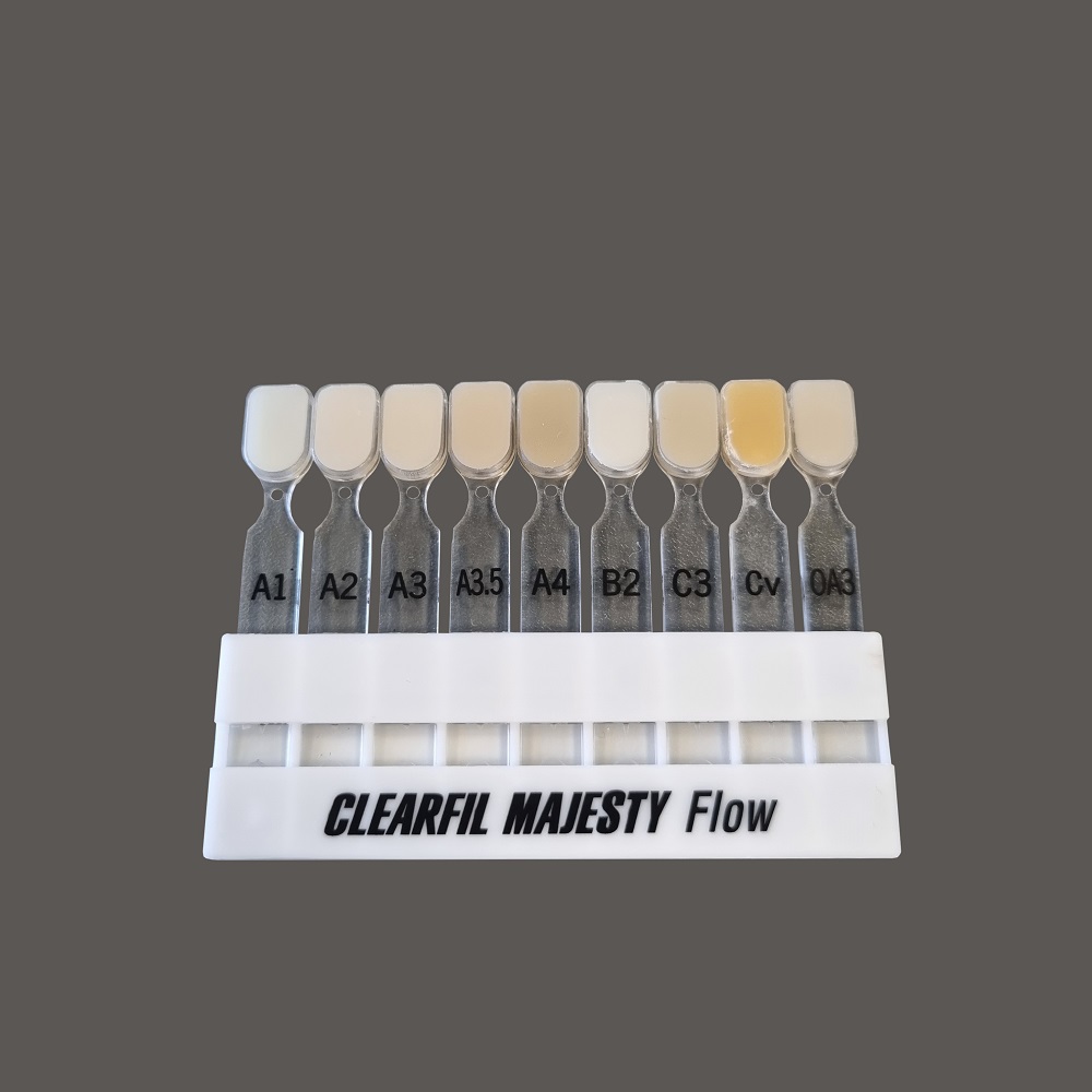 Clearfil Majesty Flow Farbring, stk.