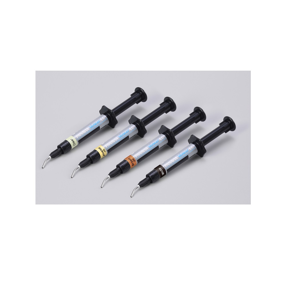 Panavia Veneer LC Paste Universal/ A2, 1,5 ml sprøjte
